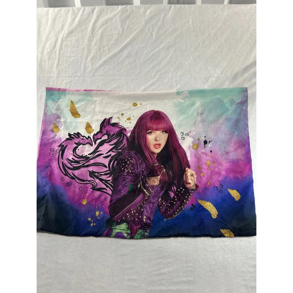 Disney Descendants 2 Mal and Uma Reversible Standard Pillowcase Purple Teal